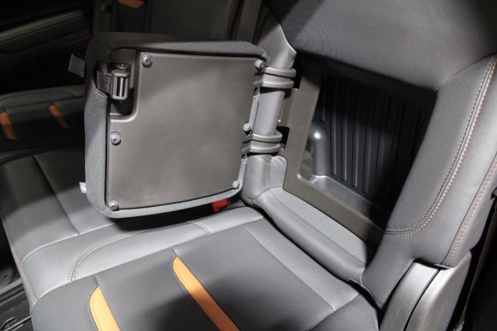 Used 2024 GMC Sierra 1500 AT4 w/ Technology Package image 59