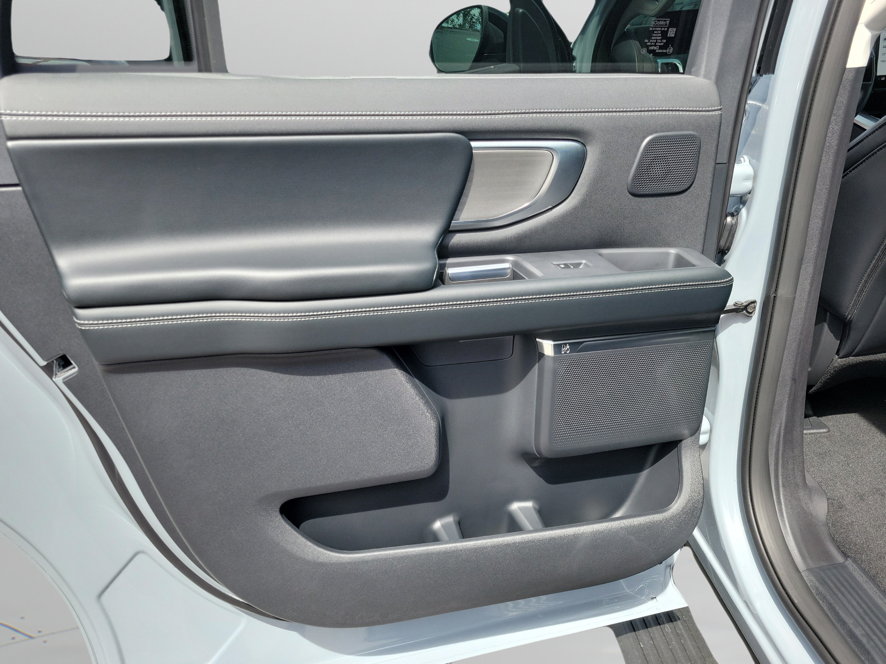 New 2027 Ford Expedition Max Platinum w/ Driver's Package AWD/4WD image 11