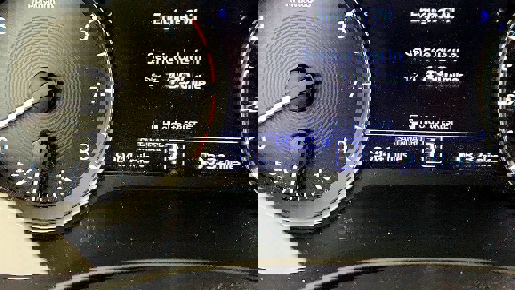 Used 2024 INFINITI QX50 Luxe image 16