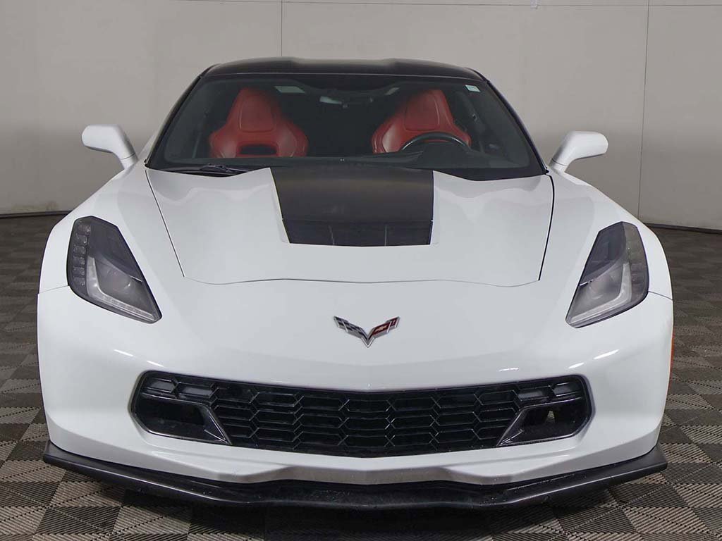 Used 2019 Chevrolet Corvette Stingray Coupe w/ 1LT image 8