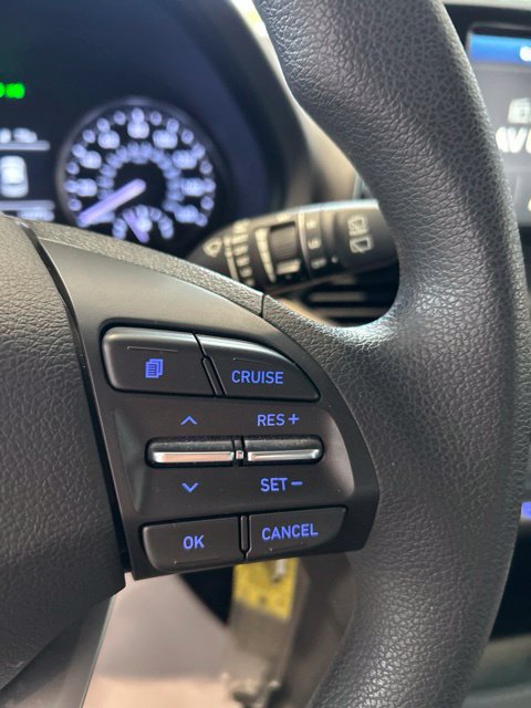 Used 2018 Hyundai Elantra GT FWD image 15