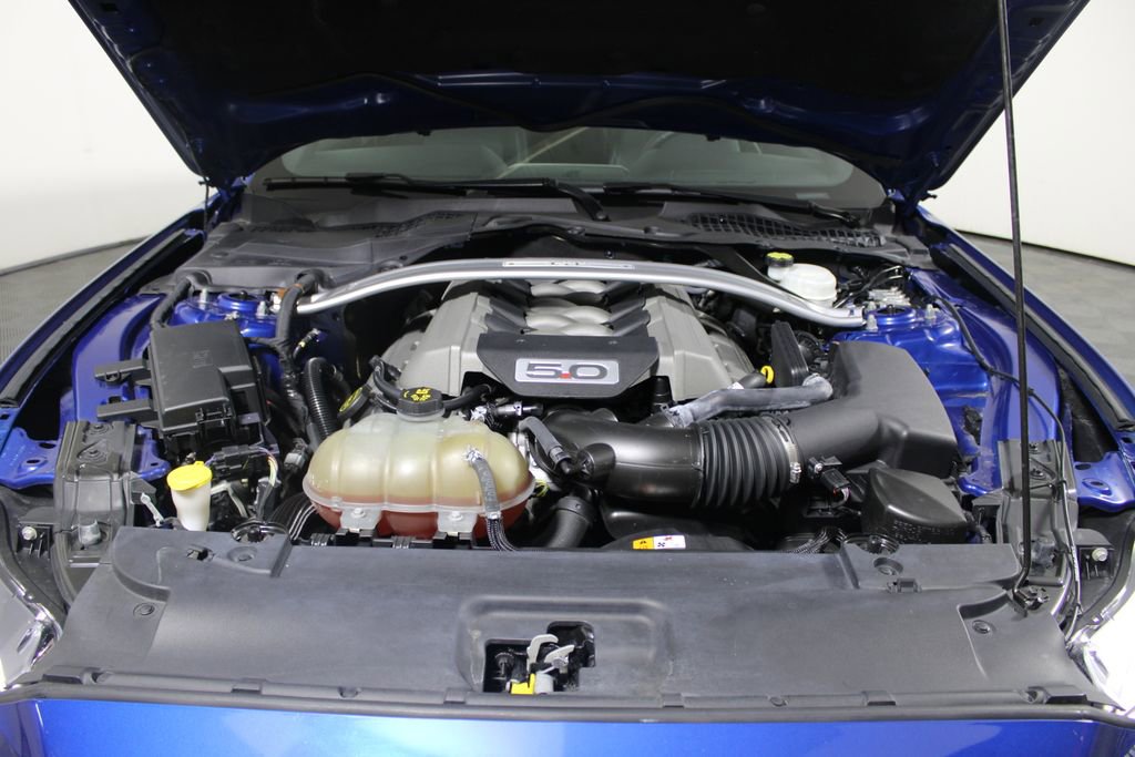 Used 2017 Ford Mustang GT w/ GT Performance Package image 7