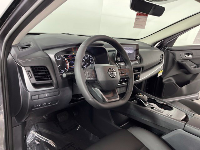 New 2026 Nissan Rogue Dark Armor FWD image 20