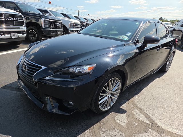 Used 2016 Lexus IS 300 AWD image 2