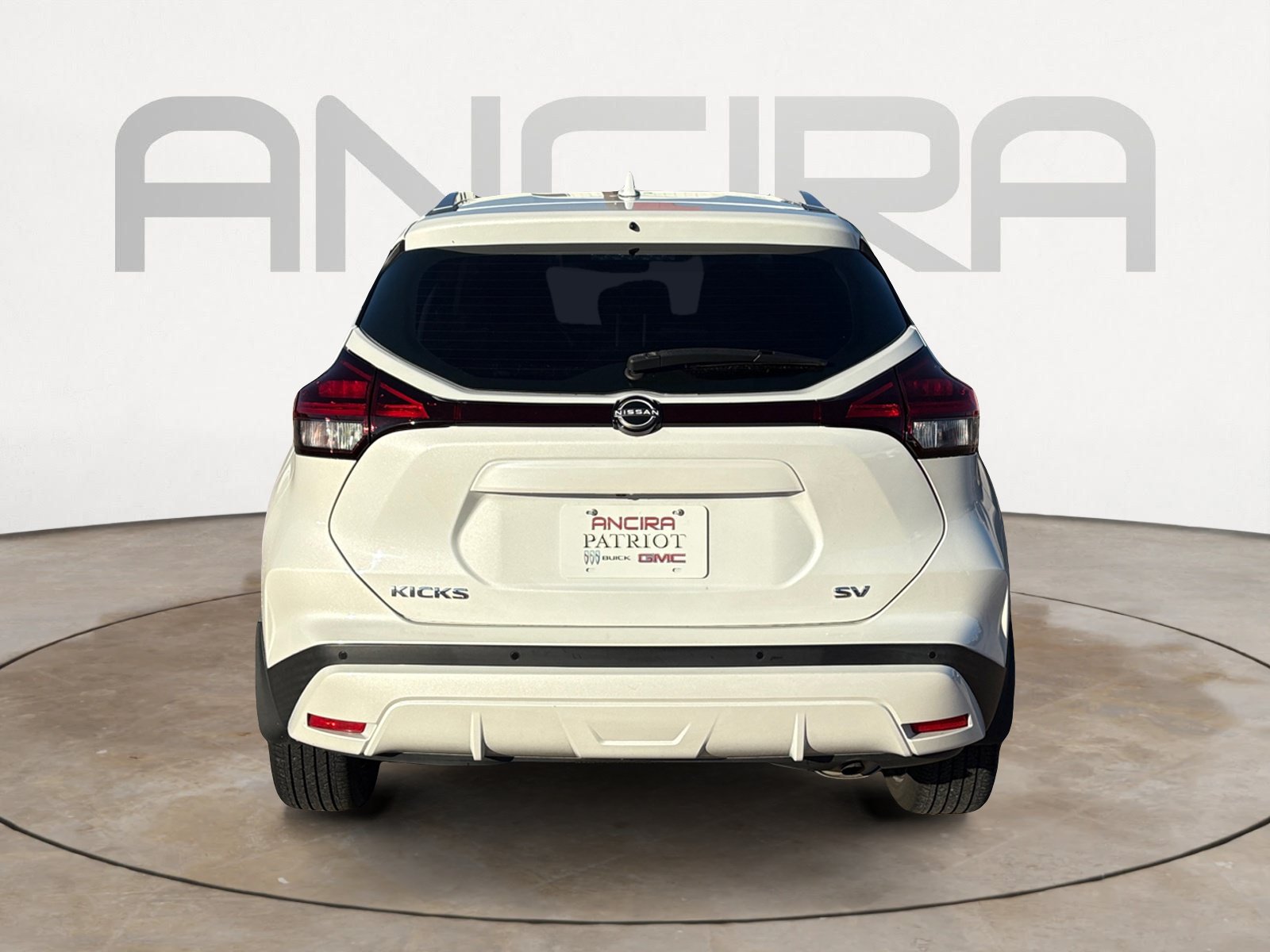 Used 2023 Nissan Kicks SV FWD image 9