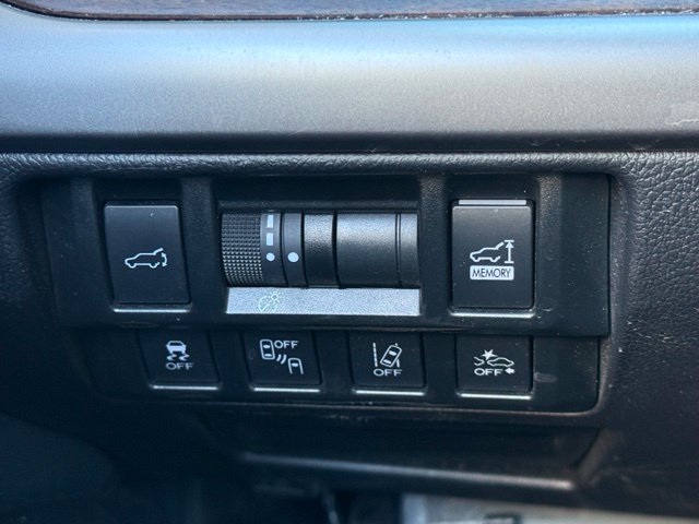 Used 2019 Subaru Outback 2.5i Limited w/ Popular Package #2 AWD/4WD image 24