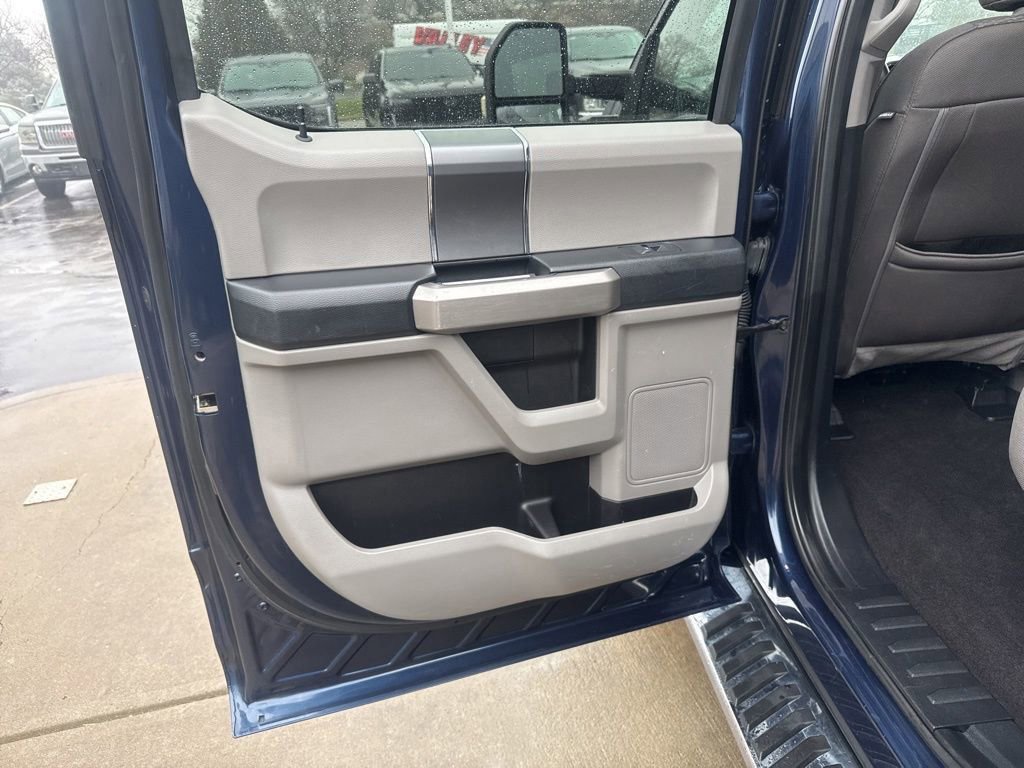 Certified 2020 Ford F150 XLT w/ Equipment Group 302A Luxury image 32