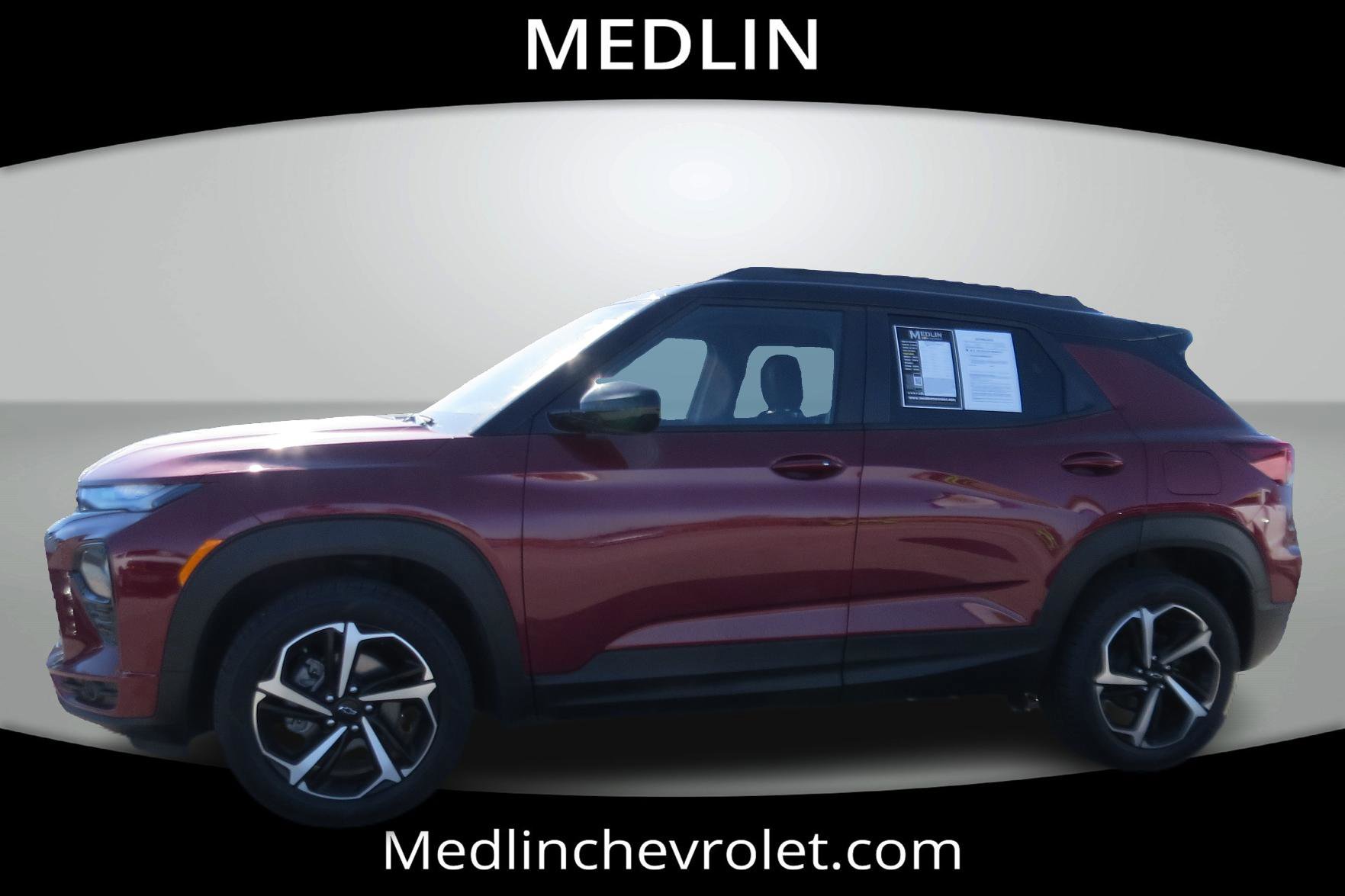 Used 2023 Chevrolet TrailBlazer RS w/ Sun and Liftgate Package image 5