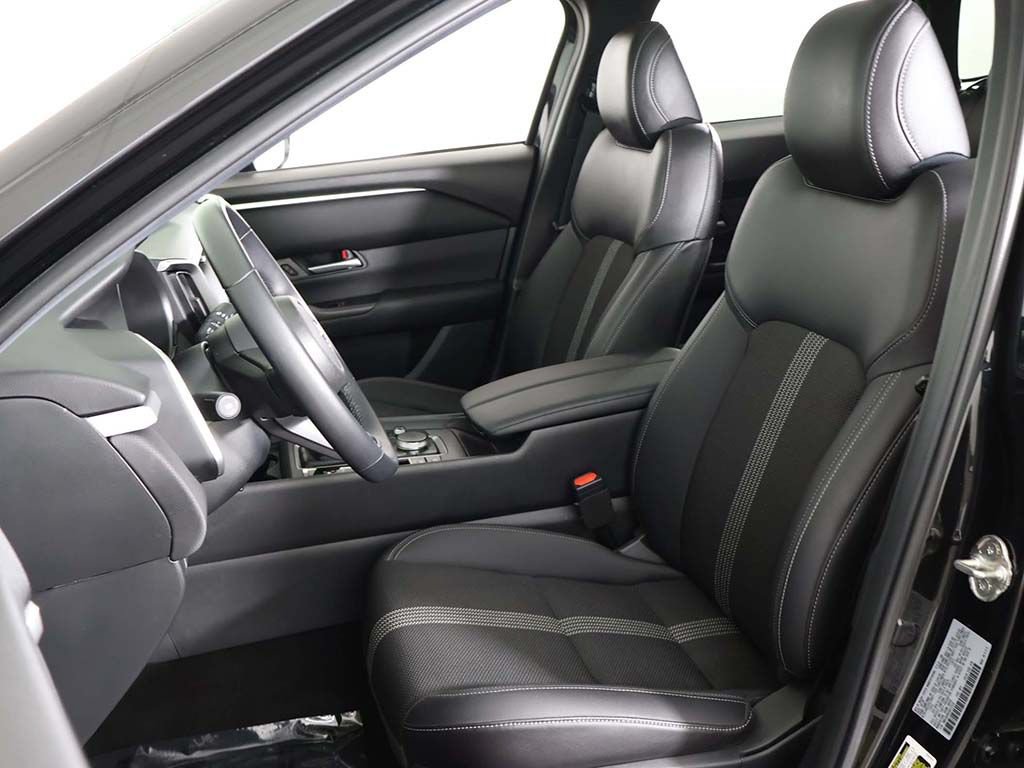 Used 2025 MAZDA CX-50 AWD 2.5 S w/ Premium Package image 31
