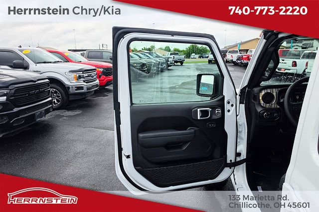 New 2026 Jeep Gladiator Mojave AWD/4WD image 13