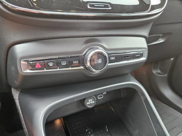 Certified 2023 Volvo XC40 Recharge Plus w/ Protection Package Premier AWD/4WD image 25