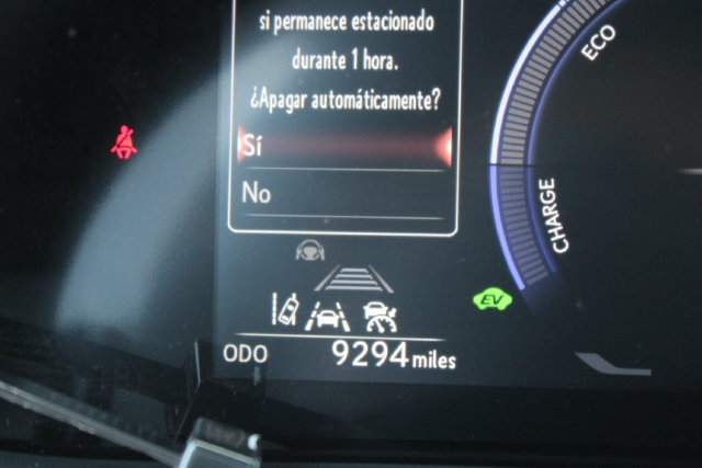 Used 2025 Lexus UX 300h FWD w/ Accessory Package (Z2) image 19