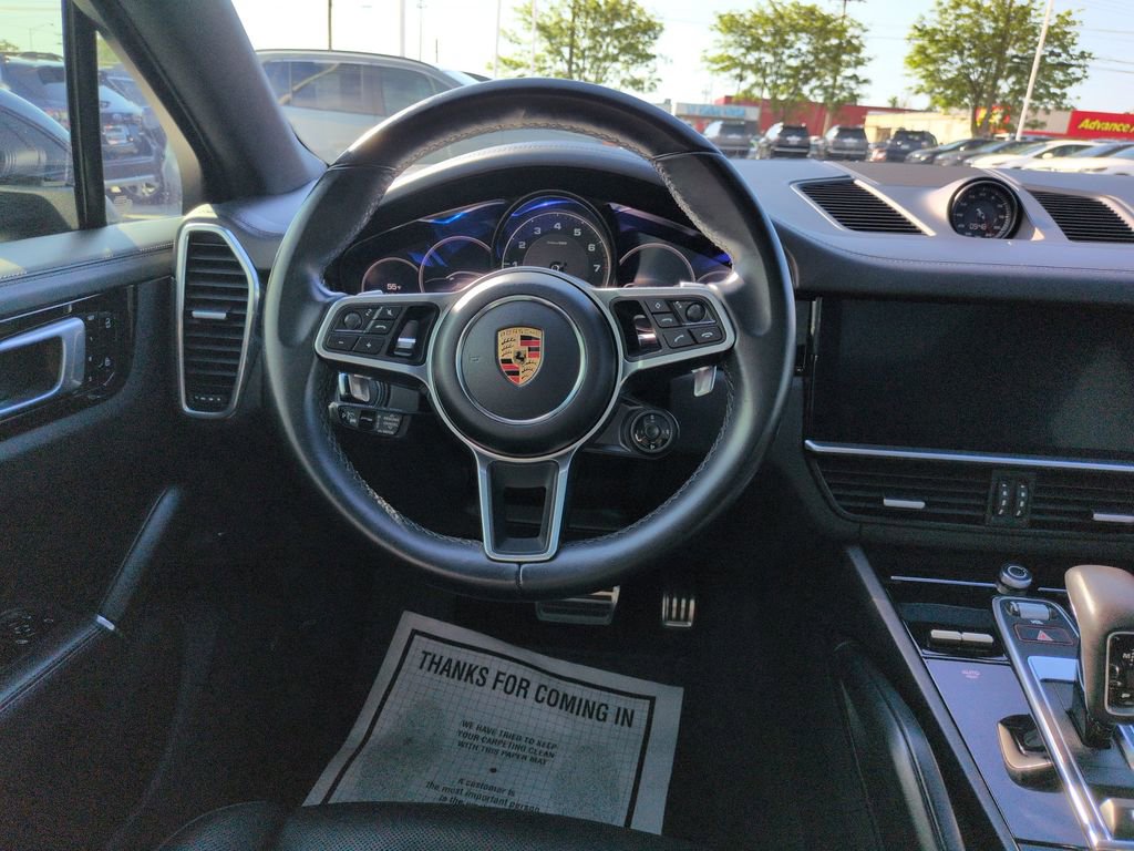 Used 2020 Porsche Cayenne S AWD/4WD image 13