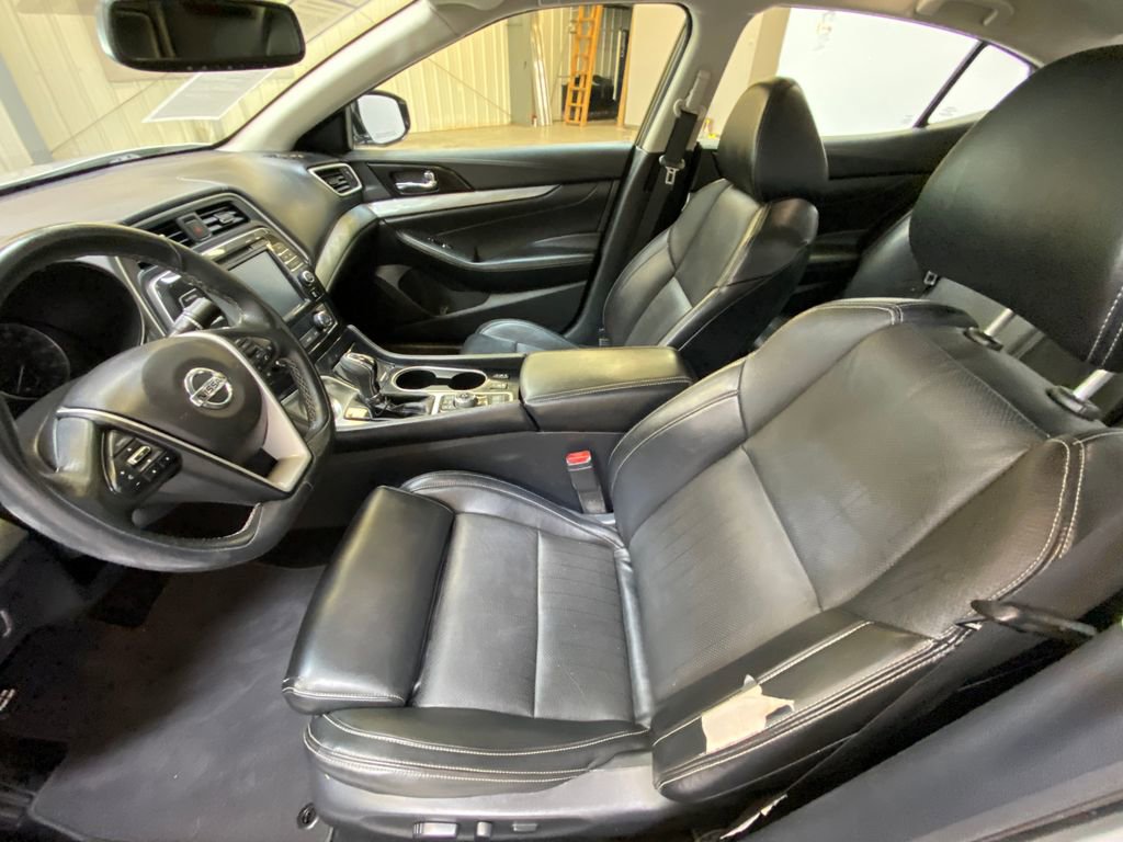 Used 2017 Nissan Maxima 3.5 SV FWD image 21
