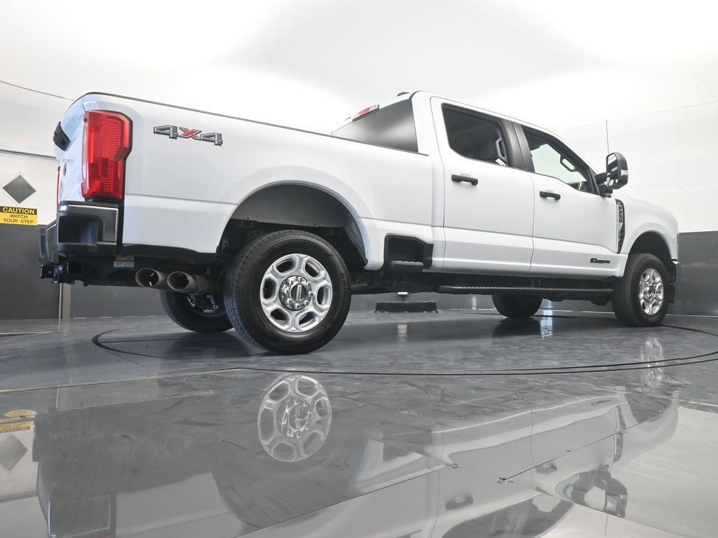 Used 2025 Ford F250 XLT image 65