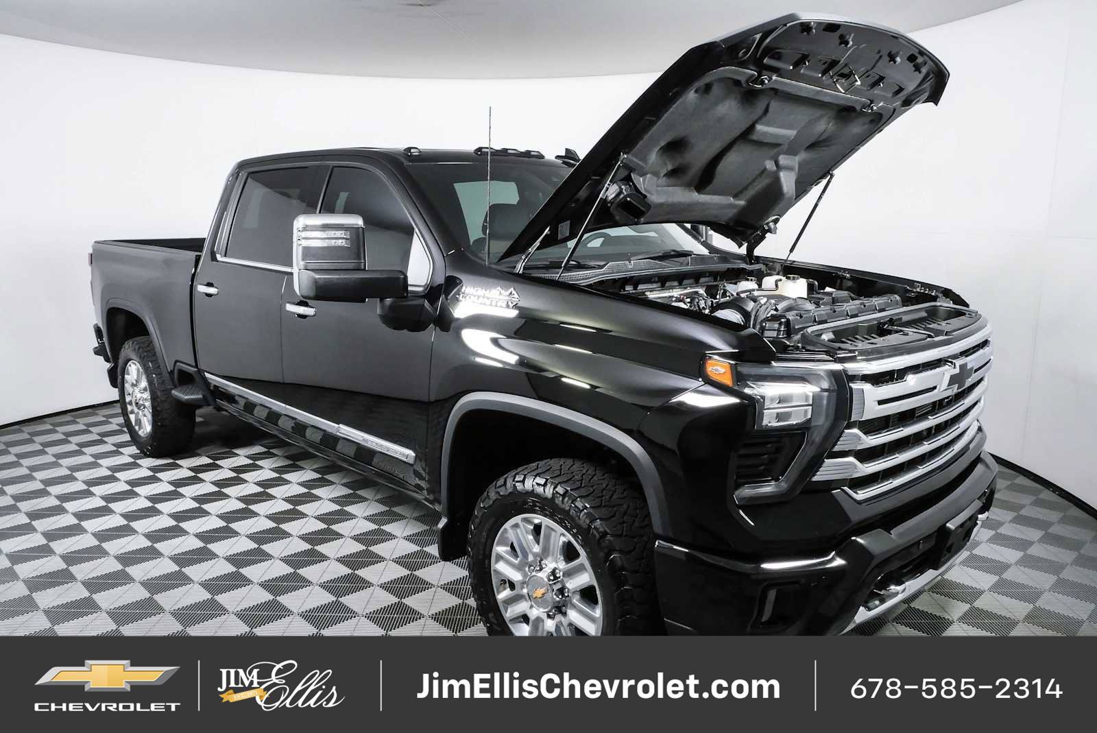 Certified 2024 Chevrolet Silverado 2500 High Country w/ Technology Package AWD/4WD image 33