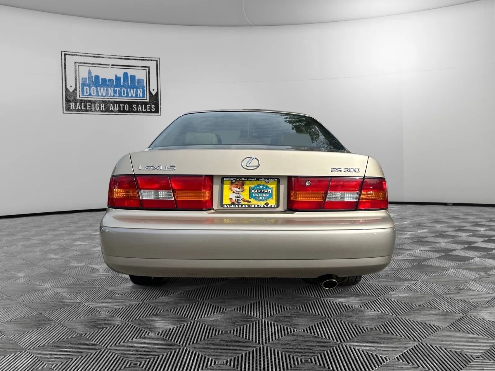 Used 1998 Lexus ES 330 image 7