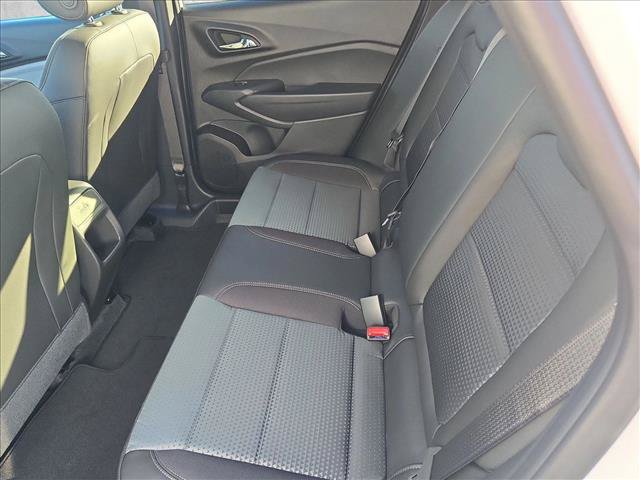 New 2026 Chevrolet Trax LT w/ Sunroof Package FWD image 7