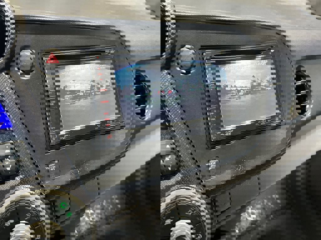 Used 2010 Honda Insight EX image 18