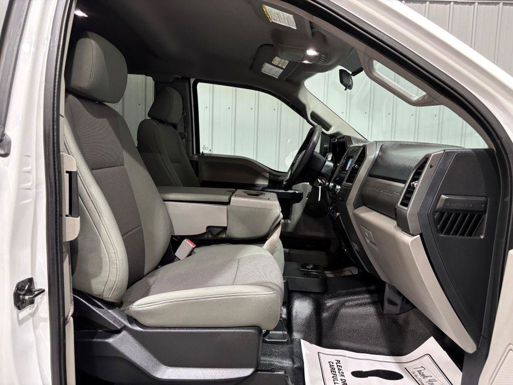 Used 2017 Ford F250 XL w/ Power Equipment Group AWD/4WD image 12