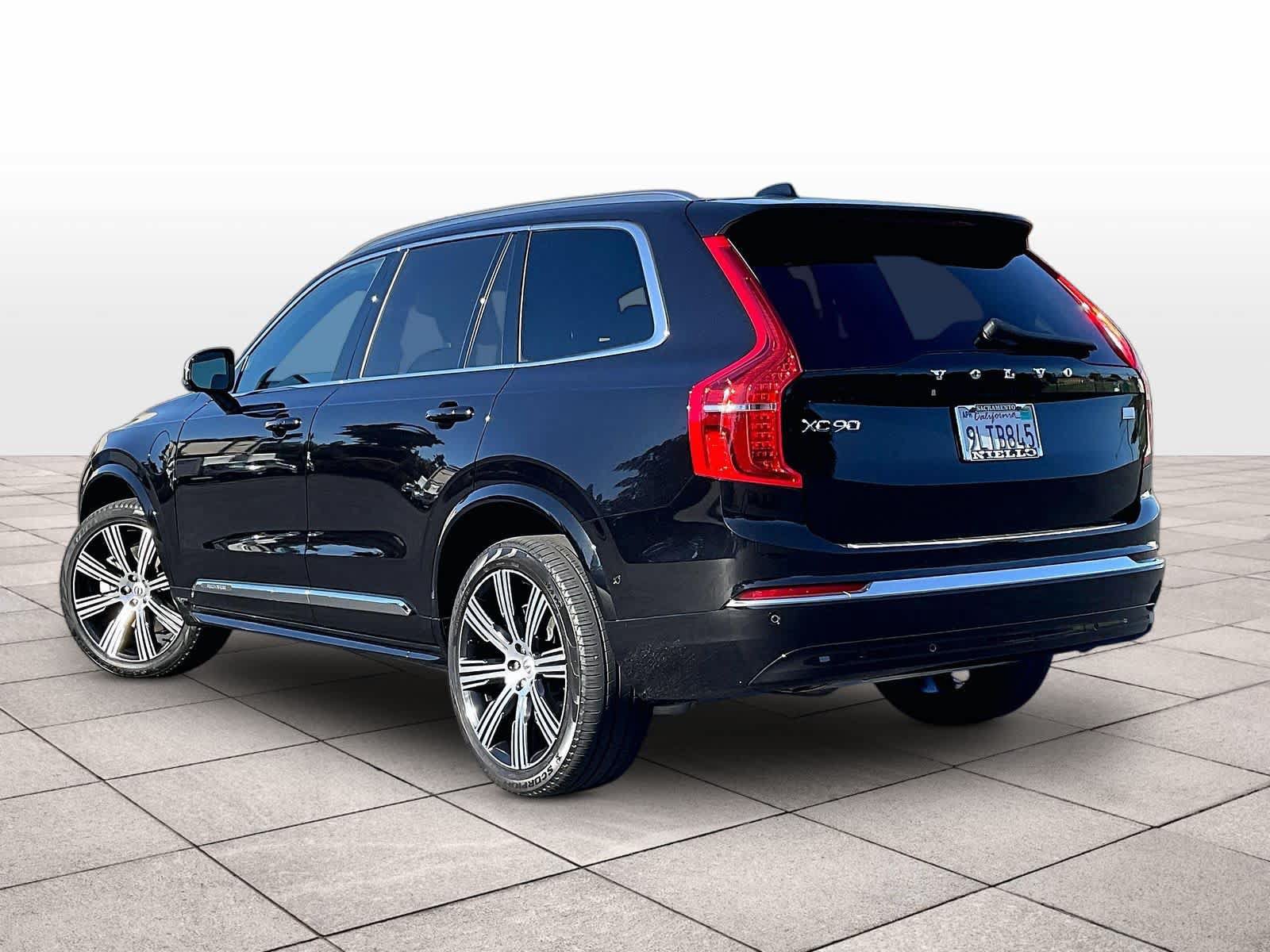 Used 2024 Volvo XC90 T8 Ultimate w/ Protection Package Premier AWD/4WD image 15