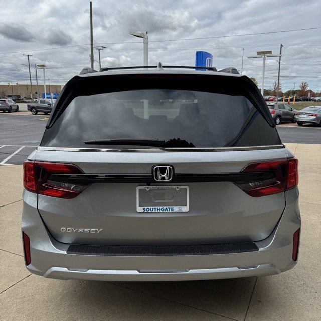 New 2026 Honda Odyssey EX-L image 4