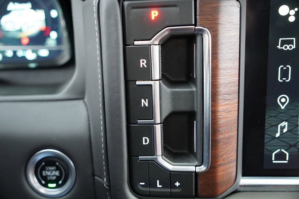 Certified 2024 GMC Yukon Denali Ultimate image 35