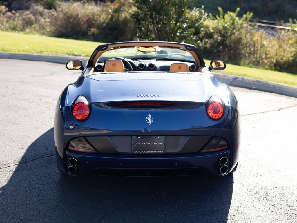 Used 2011 Ferrari California image 8