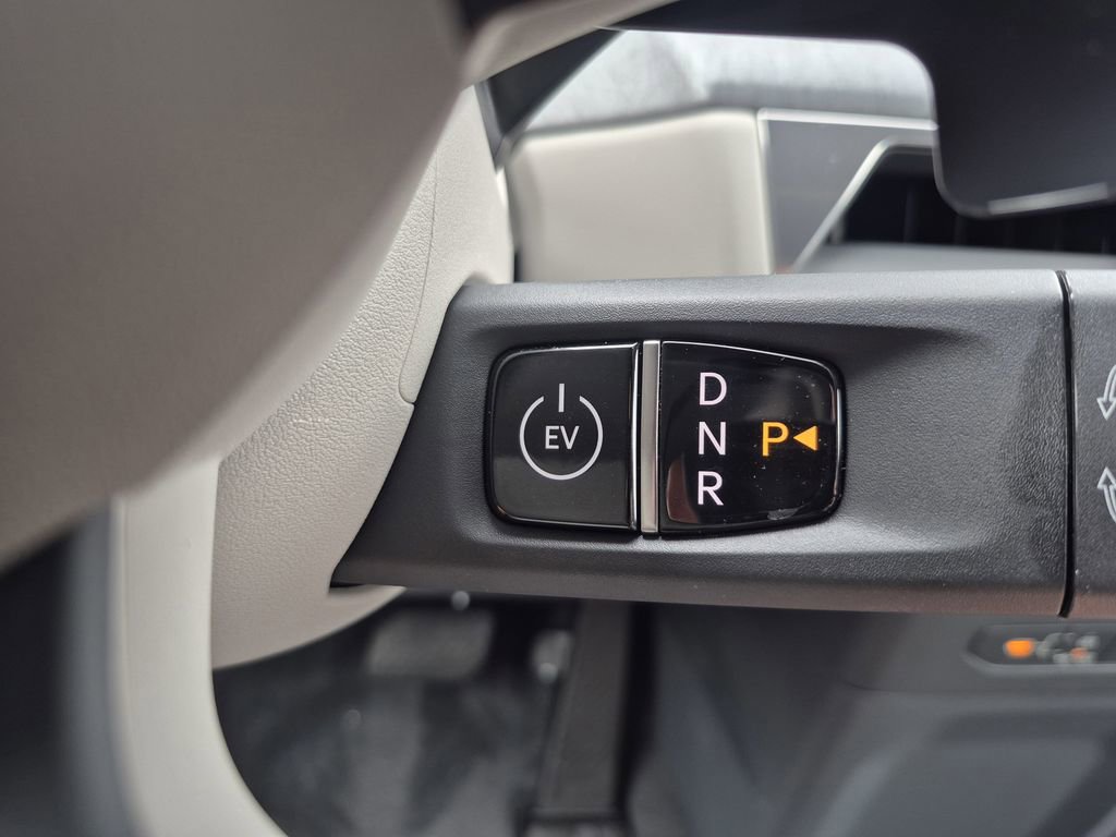 New 2026 Kia EV9 Land w/ Nightfall Edition Package image 31