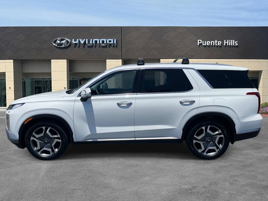 Used 2025 Hyundai Palisade SEL AWD/4WD image 3