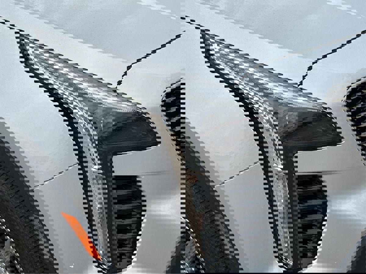 Used 2020 Cadillac XT4 Premium Luxury image 26