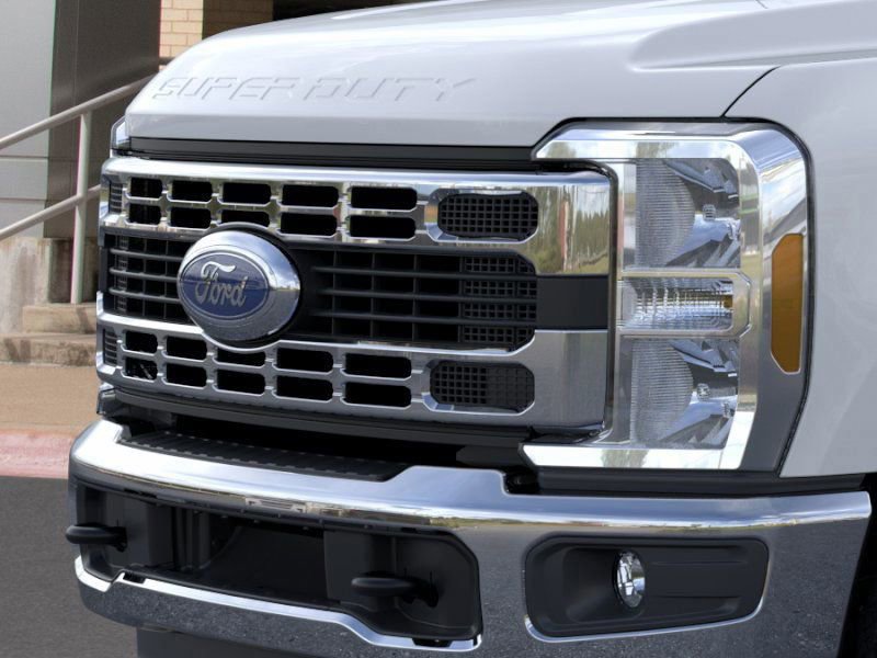 New 2026 Ford F350 XL w/ XL Chrome Package image 19