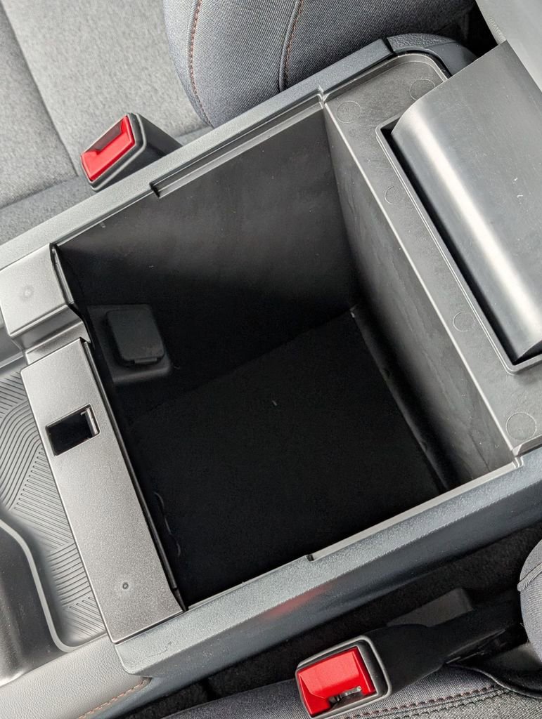 New 2026 Ford Explorer Active image 35