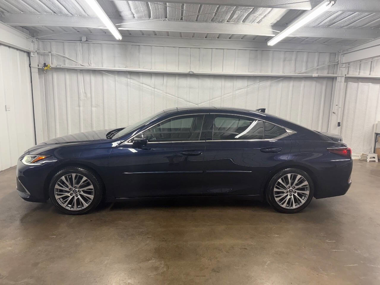 Used 2019 Lexus ES 350 image 7