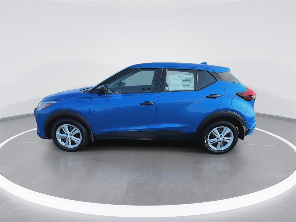New 2025 Nissan Kicks Play S image 5