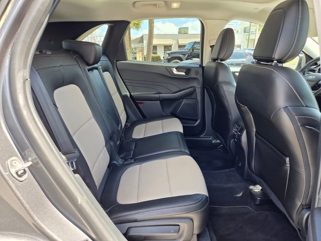 Used 2021 Ford Escape Titanium w/ Titanium Elite Package image 19