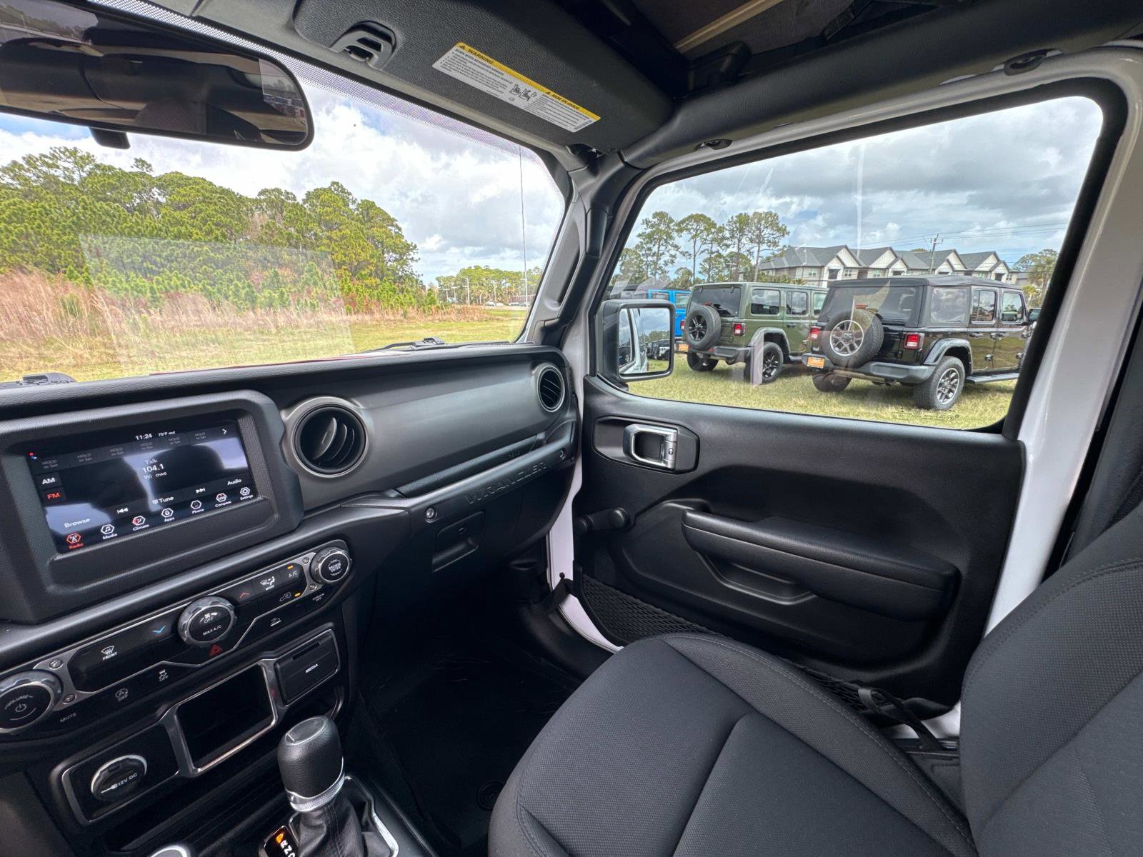 Certified 2022 Jeep Wrangler Sport image 19