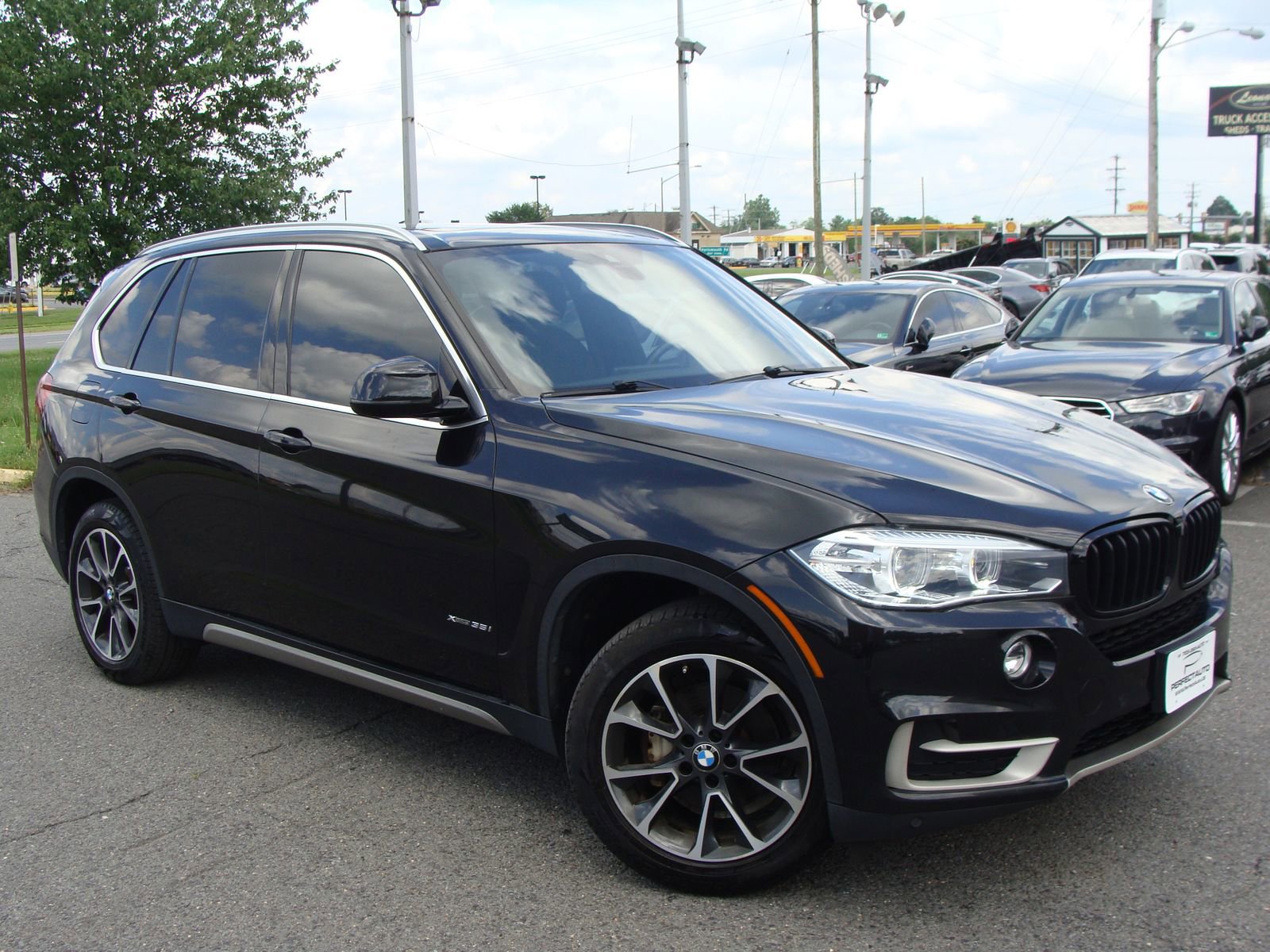Used 2018 BMW X5 xDrive35i w/ Driving Assistance Package image 1