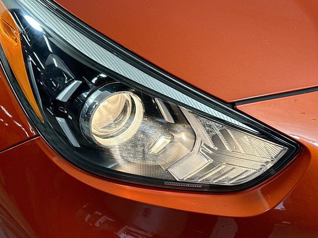 Used 2022 Kia Niro LXS FWD image 9