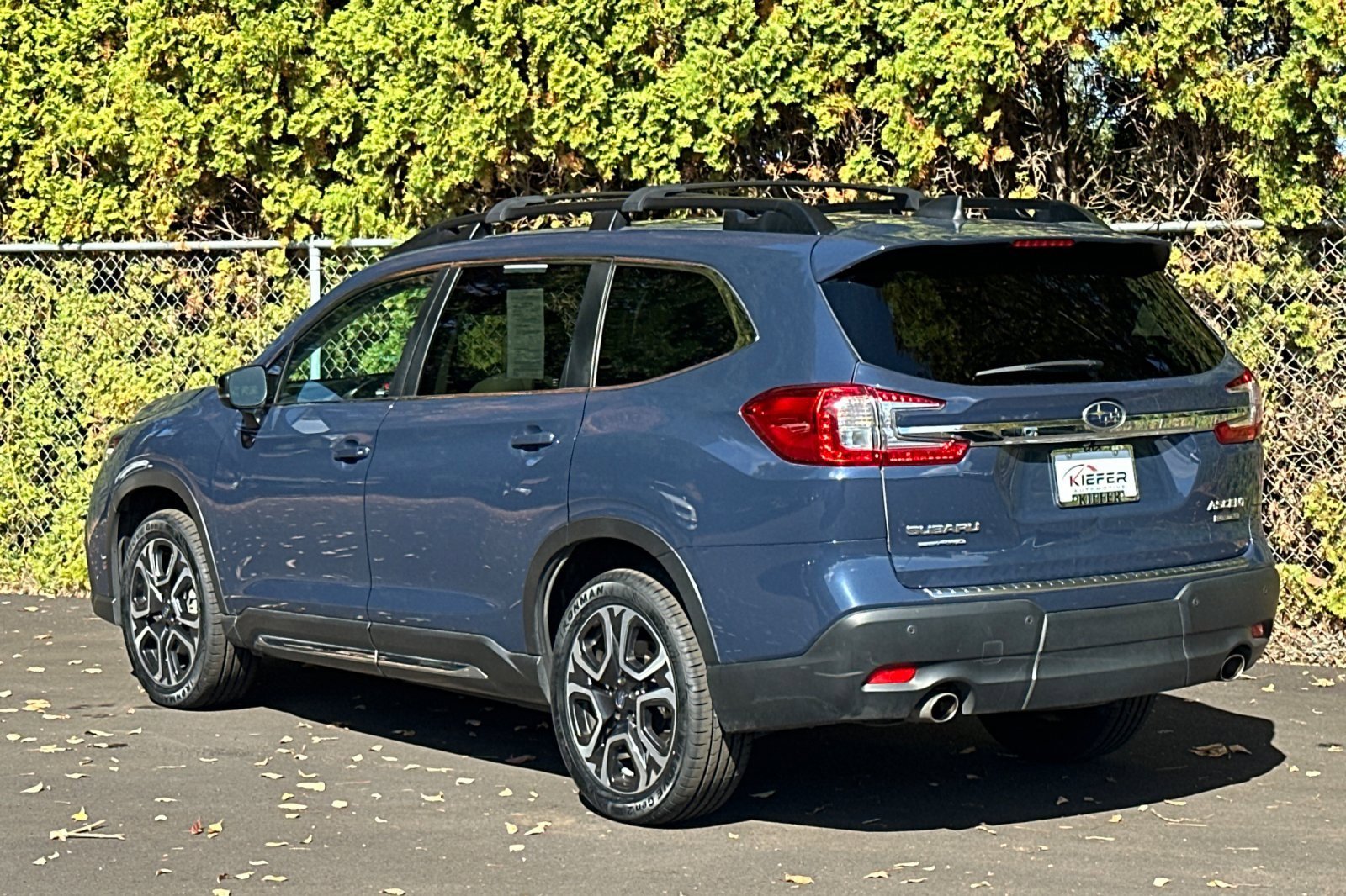 Used 2024 Subaru Ascent Limited image 6