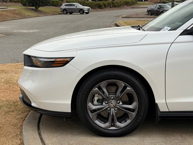 Used 2024 Honda Accord EX-L image 12