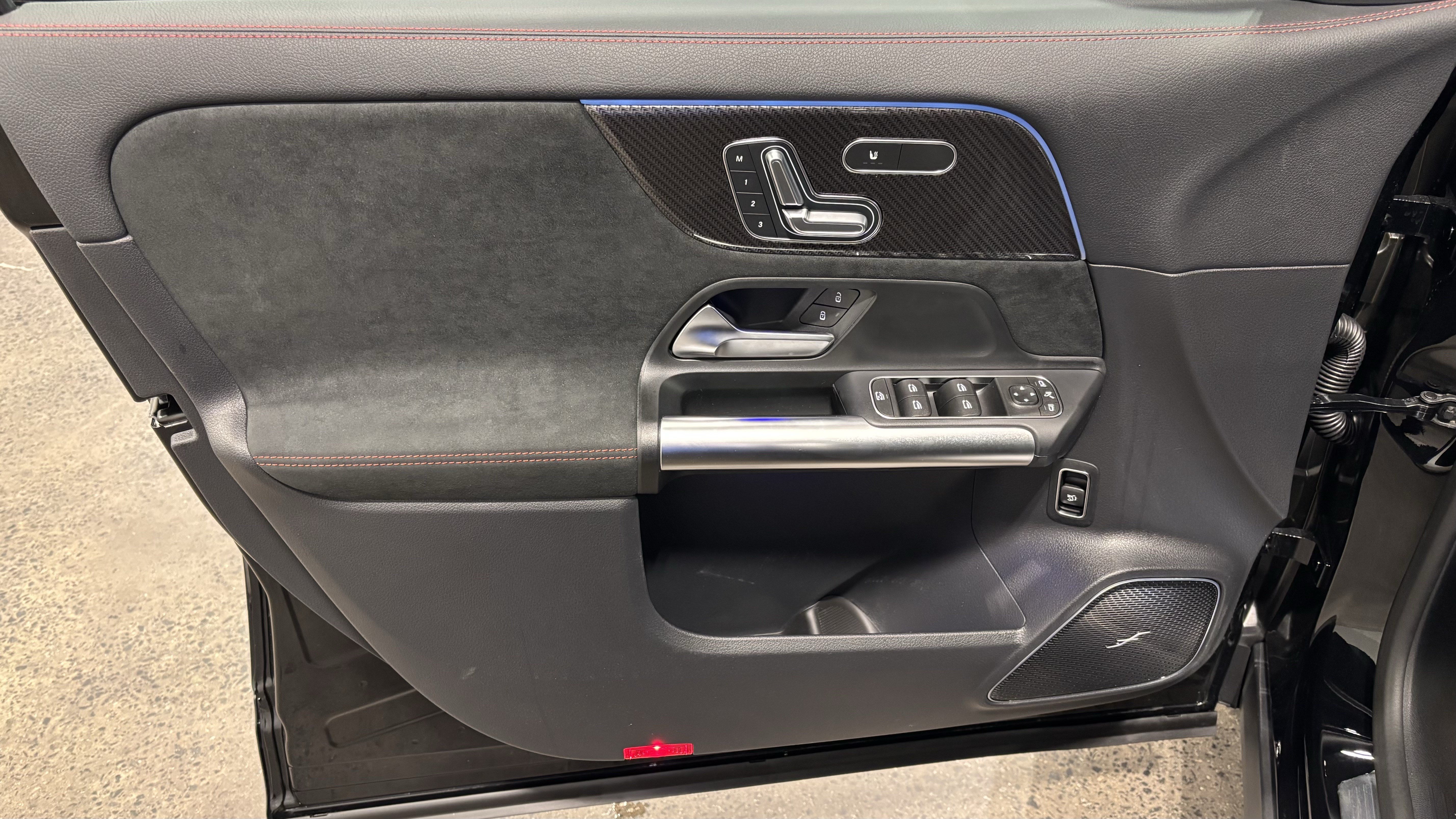 New 2026 Mercedes-Benz GLA 35 AMG 4MATIC image 11