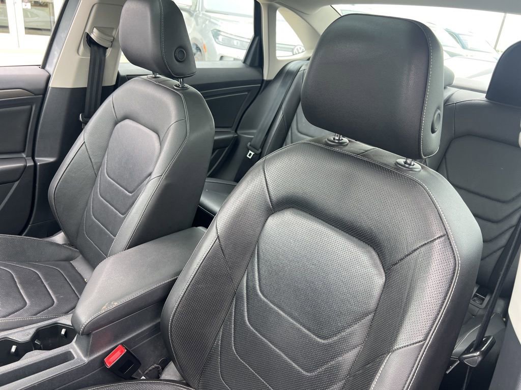 Used 2020 Volkswagen Jetta SEL Premium FWD image 14