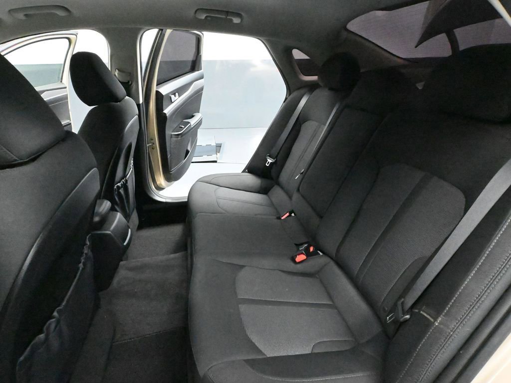 Used 2021 Kia K5 LXS image 37