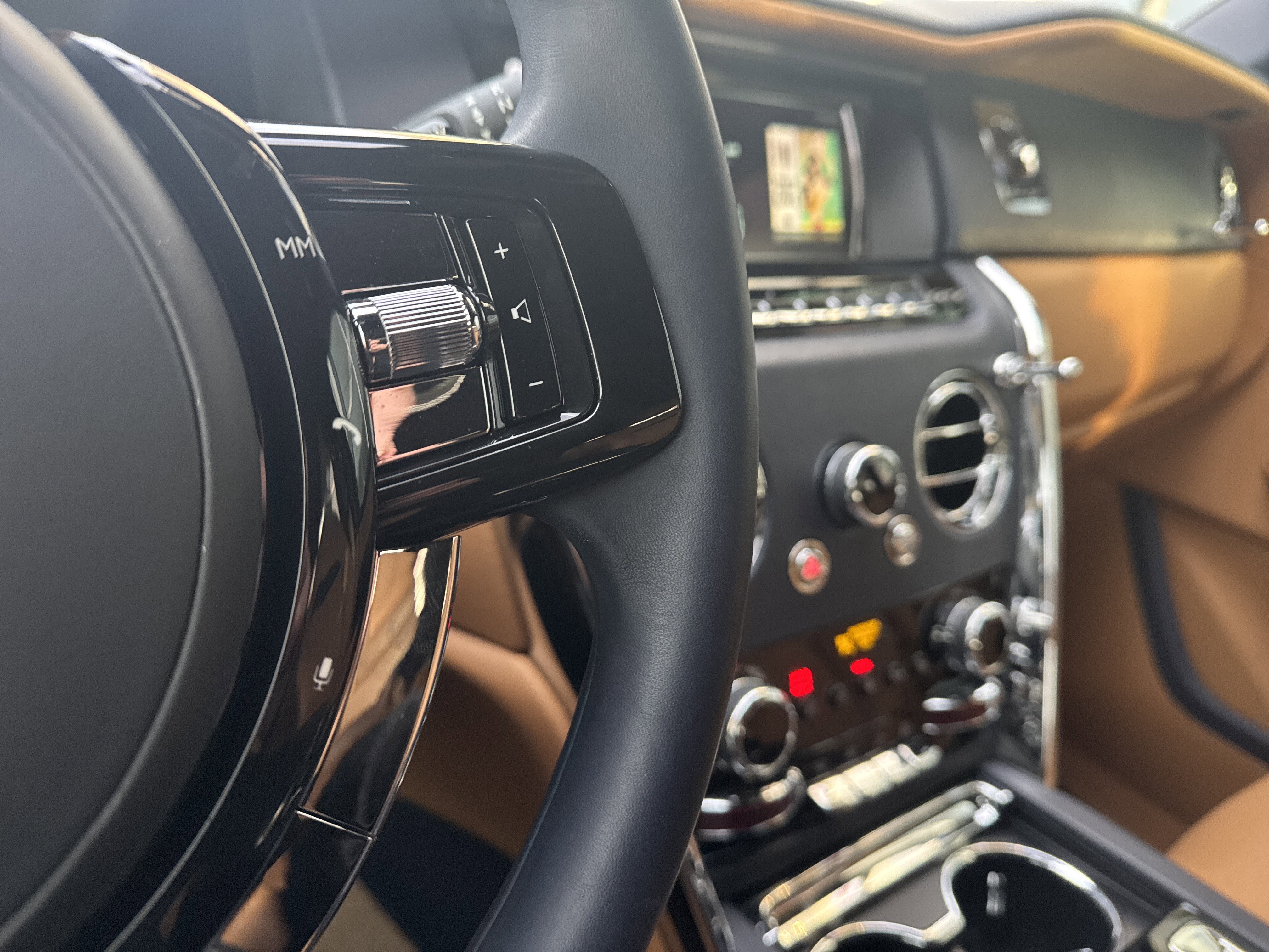 Certified 2024 Rolls-Royce Cullinan image 34