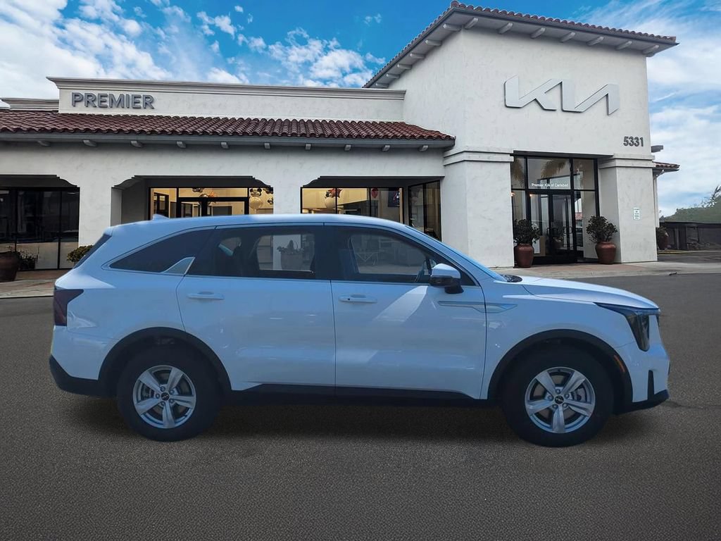 New 2026 Kia Sorento LX FWD image 9