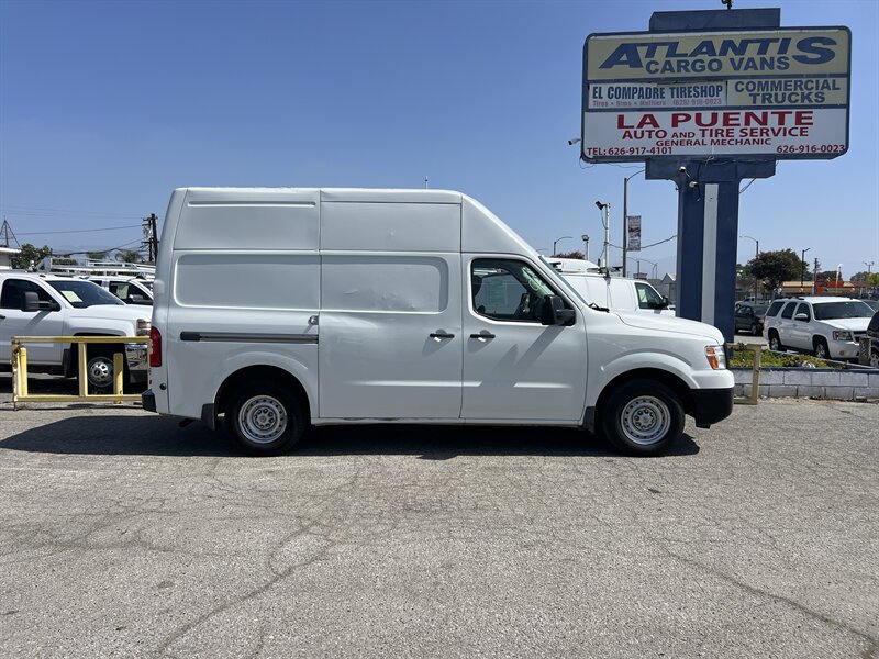 Used 2018 Nissan NV 2500 S RWD image 2
