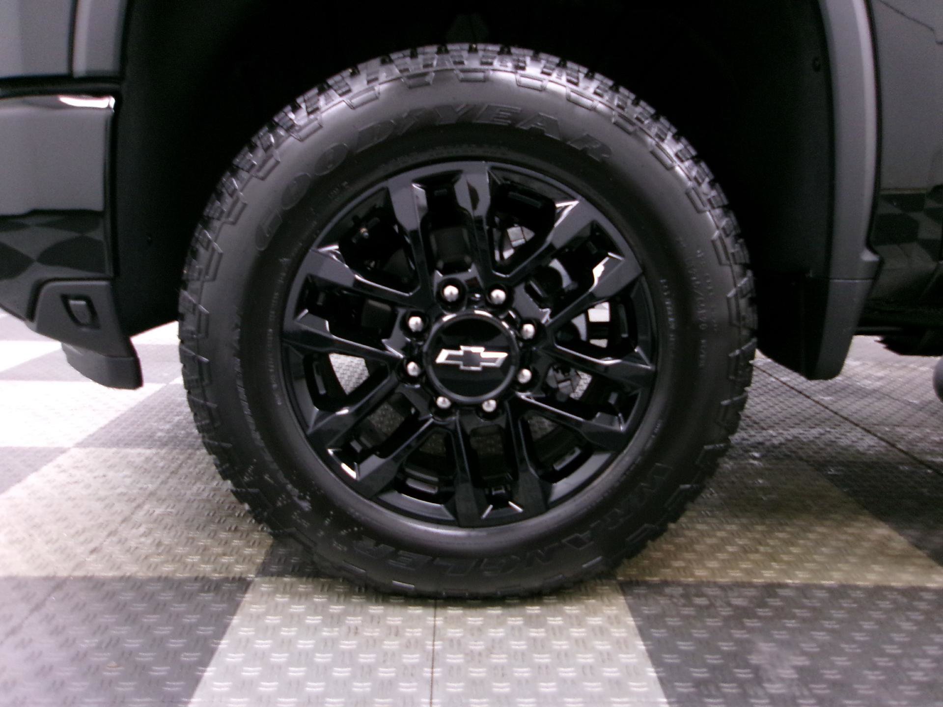 New 2026 Chevrolet Silverado 2500 LTZ w/ Trail Boss Package AWD/4WD image 17