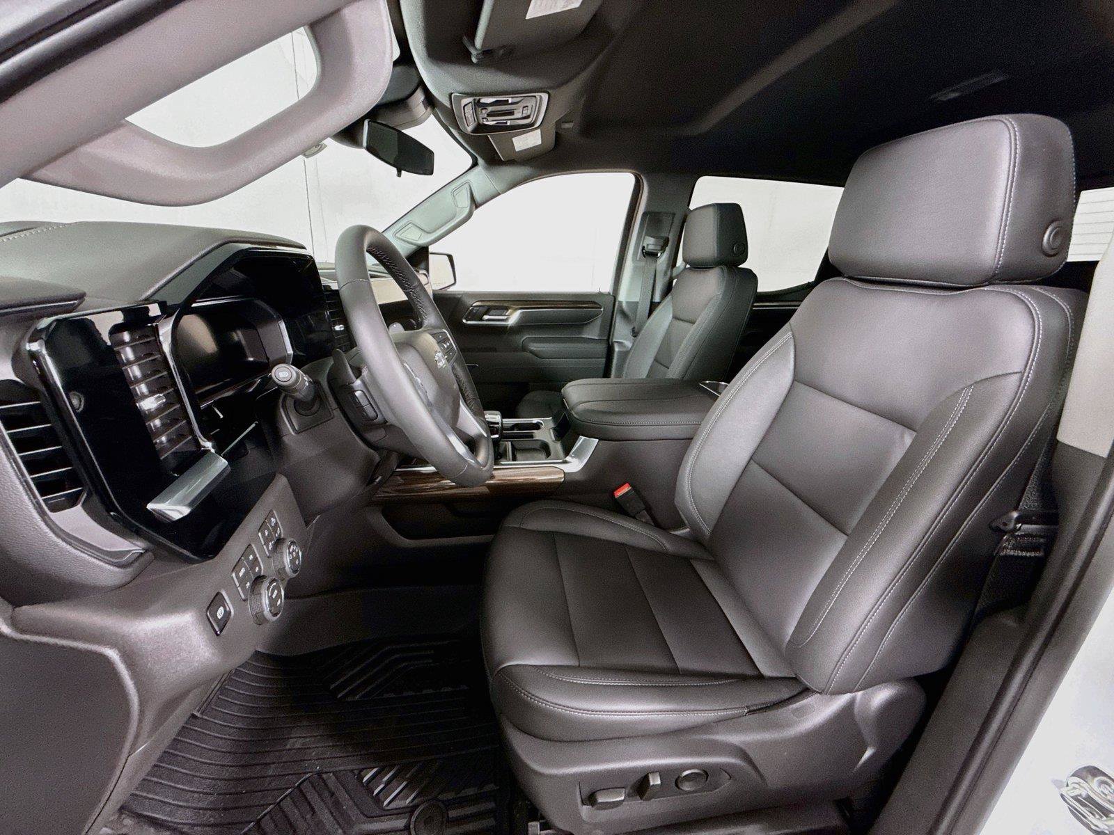 New 2026 Chevrolet Silverado 1500 LT Trail Boss w/ LT Trail Boss Premium Package AWD/4WD image 16