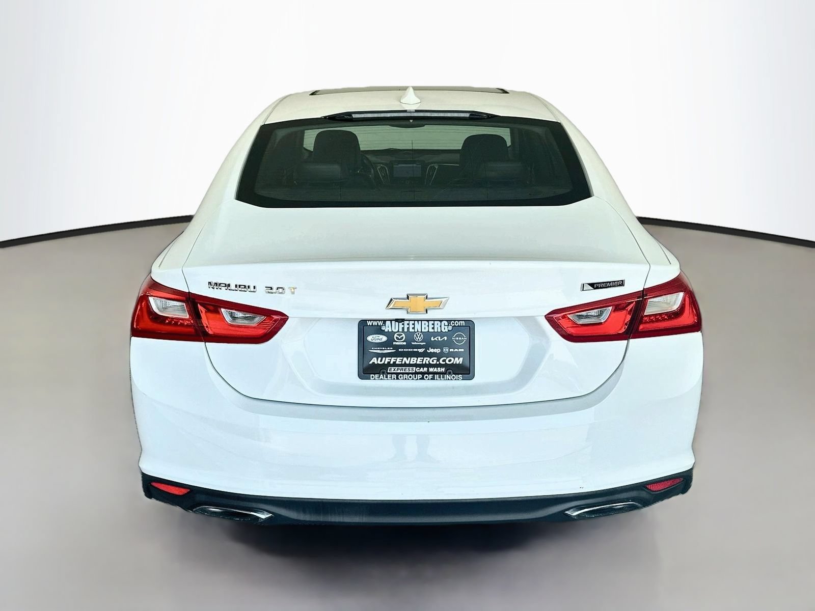 Used 2017 Chevrolet Malibu Premier w/ Premier Sun and Wheel Package FWD image 6